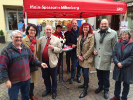 Stand 3: Lohr - mit Weinfreunden aus den Niederlanden und Spanien ganz international ...