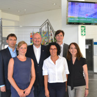 Norbert Dörr, Nicole Stelzner, Helga Raab-Wasse, Marco Hardt, Dr. Simone Breitkopf nach Besichtigung der Produktion und Logistik.